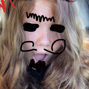 Meet your Posher, Katelyn